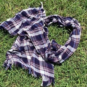 Plaid Scarf in Blue and White